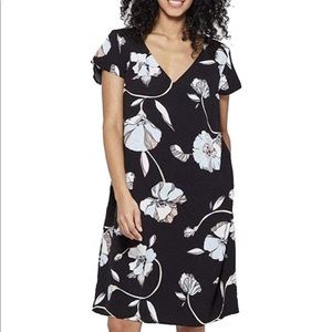 A New Day Women's Floral Print Short Sleeve V-Neck Crepe Dress